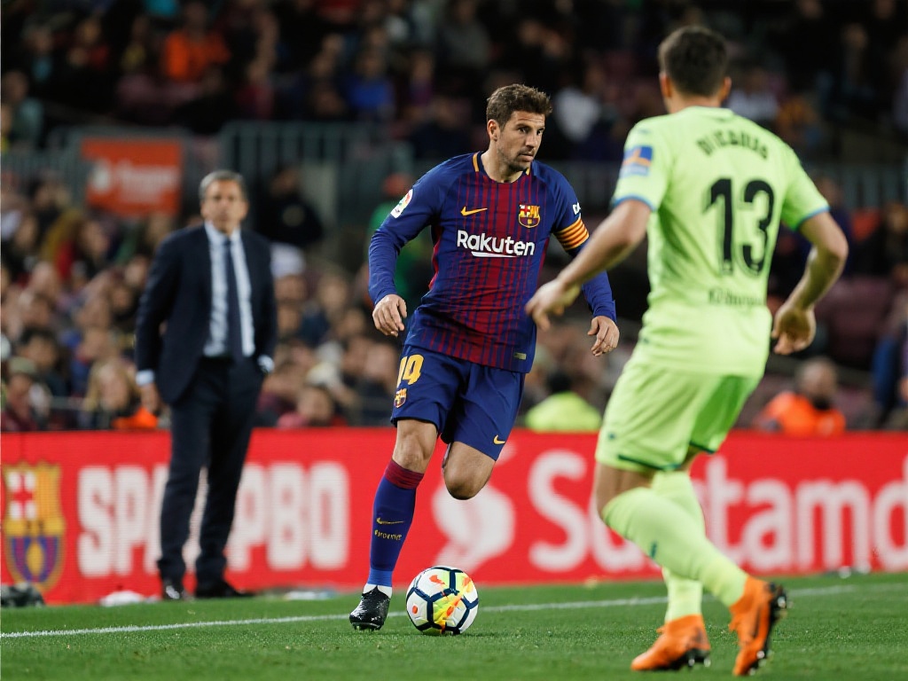 西甲争冠形势骤变：皇马迫近巴萨，匪帅愤怒退群